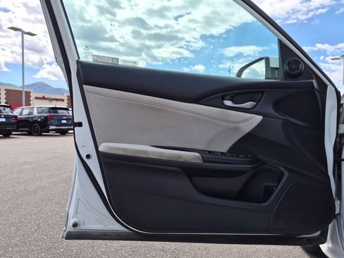 Used 2021 Honda Insight EX image 15