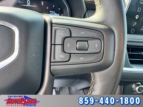 Used 2024 GMC Yukon XL AT4 w/ AT4 Premium Plus Package AWD/4WD image 21