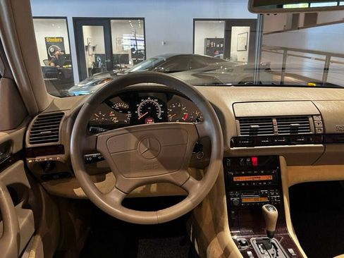 Used 1998 Mercedes-Benz S 420 image 16