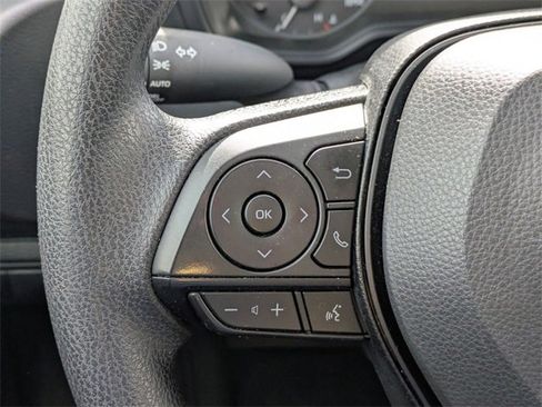 Used 2025 Toyota Corolla LE image 17