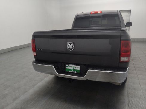 Used 2019 RAM 1500 Classic SLT RWD image 7