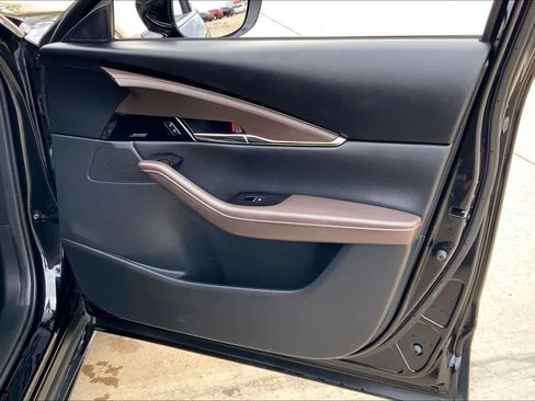 Certified 2023 MAZDA CX-30 AWD 2.5 S w/ Premium Package image 23