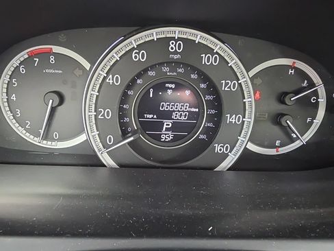 Used 2013 Honda Accord EX-L image 3