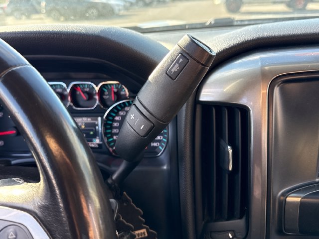 Used 2018 Chevrolet Silverado 1500 LT AWD/4WD image 35