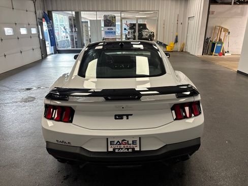 New 2026 Ford Mustang GT Premium w/ GT Performance Package RWD image 9