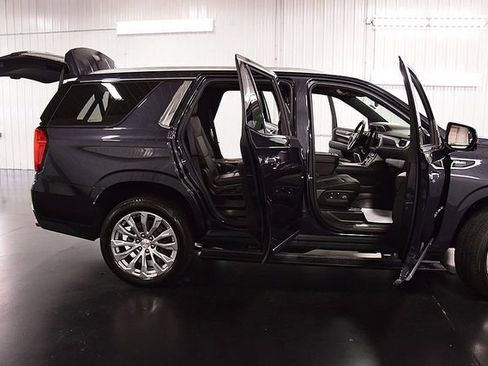 Used 2024 GMC Yukon Denali image 34