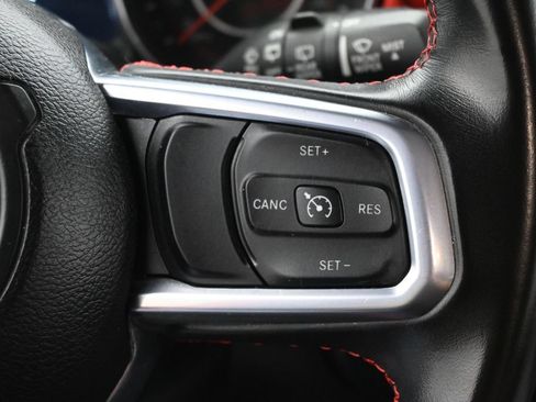 Used 2021 Jeep Wrangler Unlimited Rubicon AWD/4WD image 17