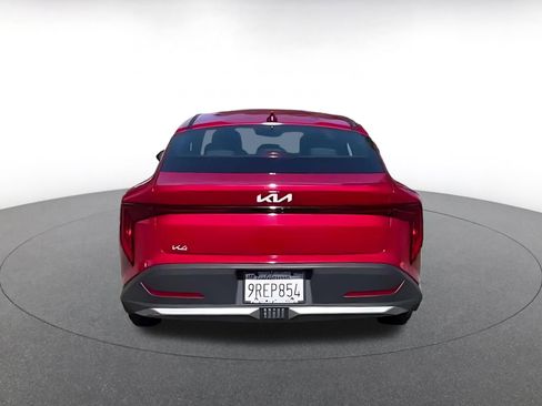 Used 2025 Kia K4 LXS image 9