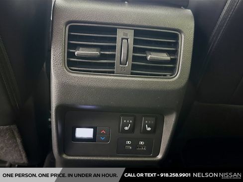 Certified 2023 Nissan Rogue Platinum w/ Platinum Premium Package AWD/4WD image 27