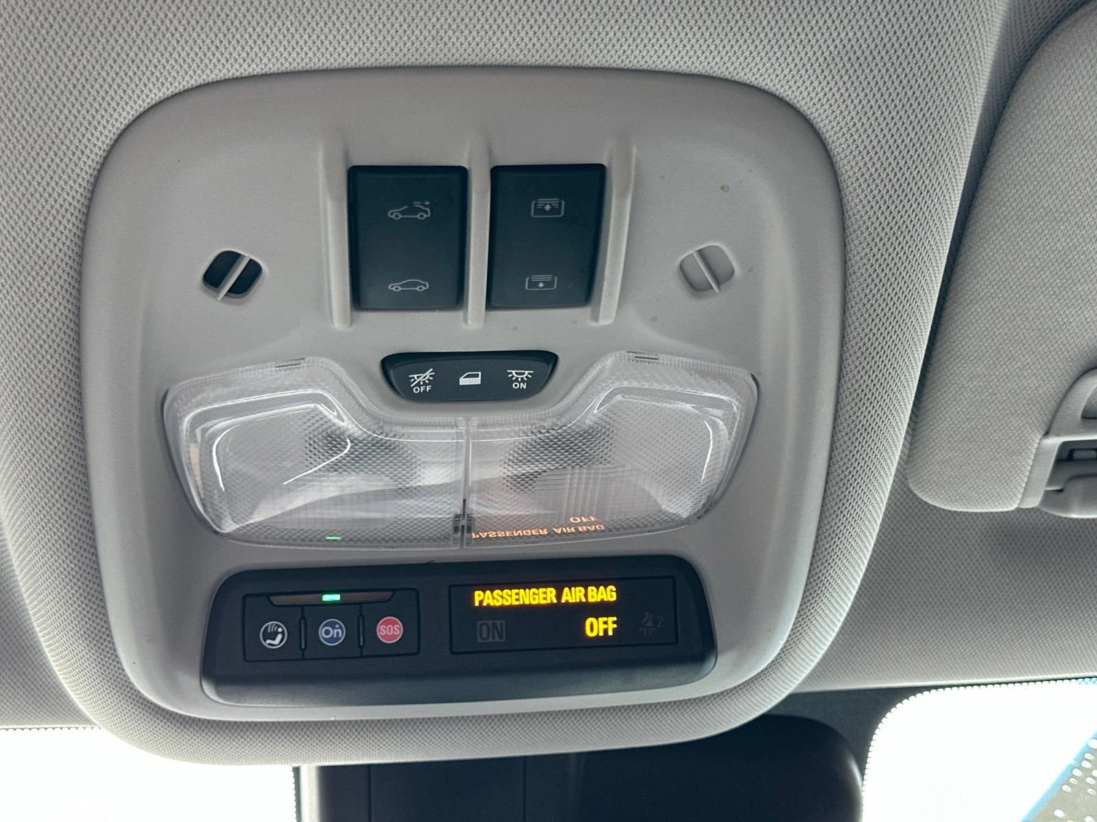 Used 2021 Chevrolet TrailBlazer LT w/ Sun and Liftgate Package AWD/4WD image 33