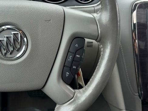 Used 2017 Buick Enclave Leather AWD/4WD image 20