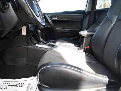 Used 2016 Toyota Corolla S FWD image 11