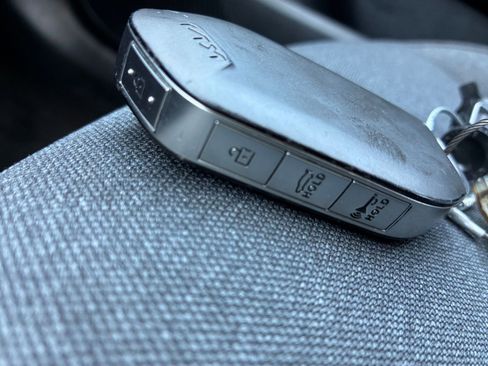 Used 2025 Kia K4 LXS image 21