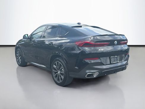 Used 2025 BMW X6 xDrive40i w/ Climate Comfort Package AWD/4WD image 3
