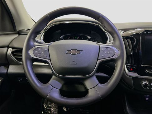 Used 2020 Chevrolet Traverse RS image 23