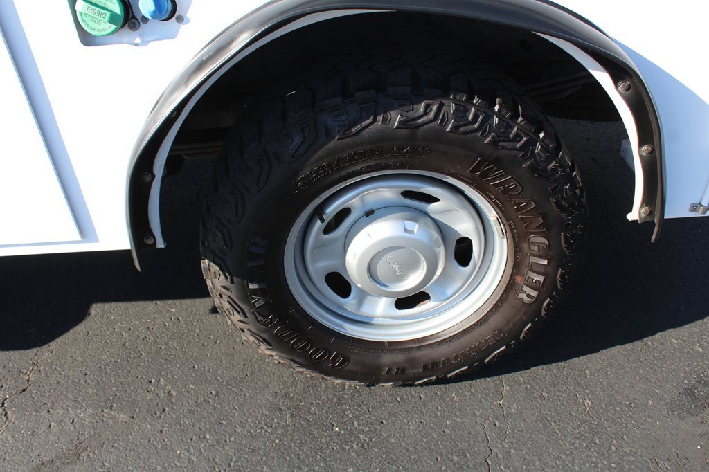 Used 2025 Ford F250 XL w/ XL Off-Road Package AWD/4WD image 30