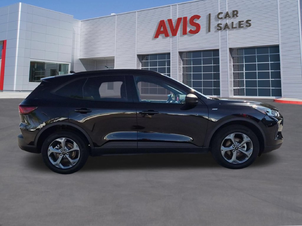 Used 2025 Ford Escape ST-Line AWD/4WD image 5