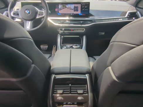 Used 2024 BMW X6 xDrive40i w/ Executive Package AWD/4WD image 21