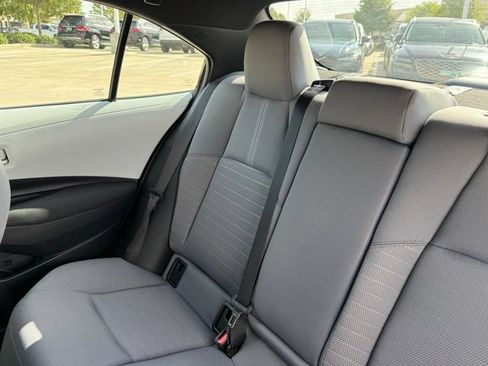 Used 2026 Toyota Corolla SE FWD image 30