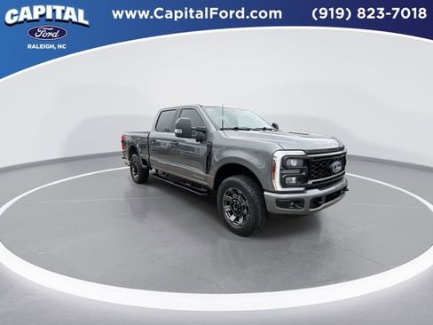 Used 2024 Ford F250 XL w/ STX Appearance Package image 2