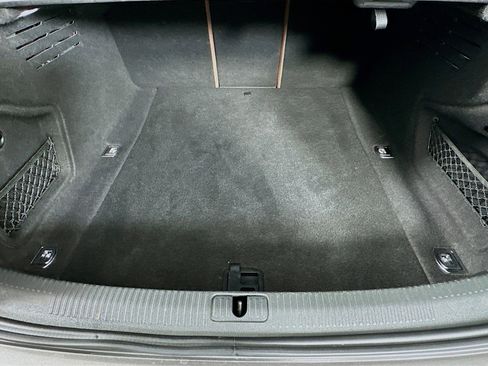 Used 2022 Audi A4 2.0T Premium w/ Convenience Package image 22