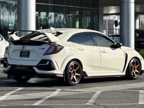 Used 2021 Honda Civic Type R image 4