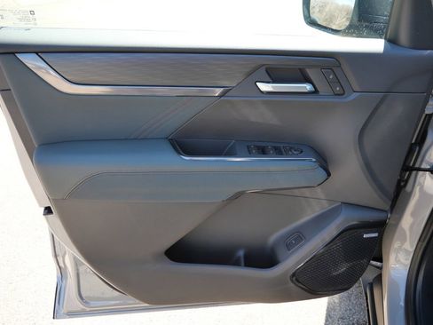 New 2026 GMC Acadia AT4 w/ Luxury Package AWD/4WD image 36