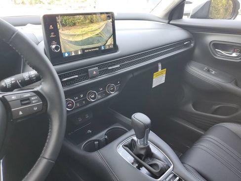 New 2027 Honda HR-V EX-L image 17