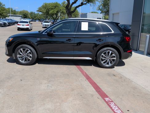 Used 2024 Audi Q5 2.0T Premium Plus w/ Premium Plus Package AWD/4WD image 7
