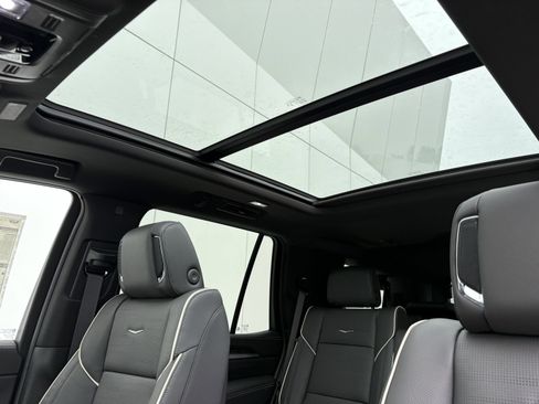 New 2025 Cadillac Escalade Premium Luxury w/ Touring Package image 11