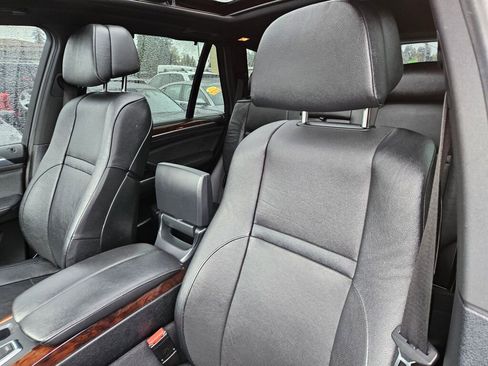 Used 2012 BMW X5 xDrive50i w/ Sport Activity Pkg image 12
