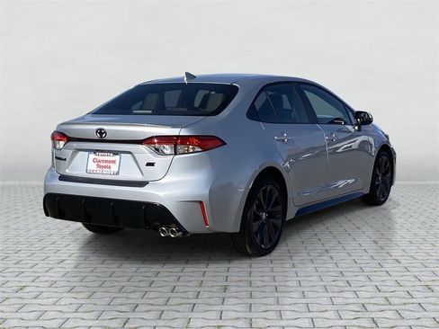 Certified 2026 Toyota Corolla SE w/ SE Package image 4