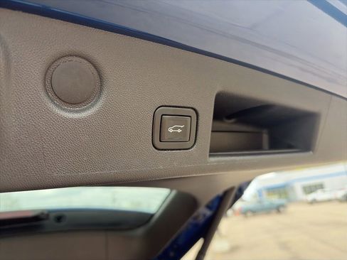 Used 2022 Chevrolet Equinox LT AWD/4WD image 13
