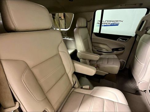 Used 2019 GMC Yukon XL Denali w/ Open Road Package RWD image 22