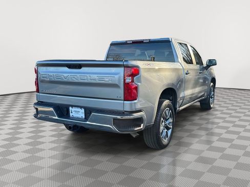 Used 2025 Chevrolet Silverado 1500 LT AWD/4WD image 7