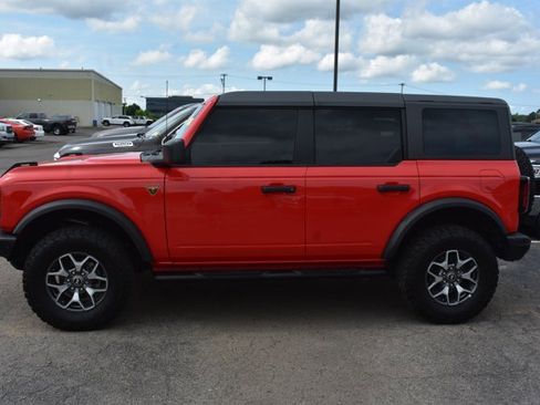 Used 2024 Ford Bronco Badlands AWD/4WD image 7
