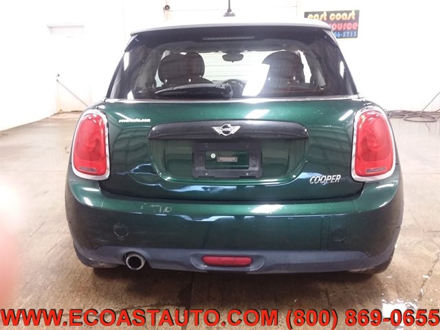 Used 2017 MINI Cooper 2-Door Hardtop FWD image 8