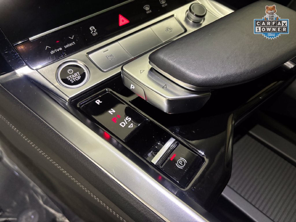 Used 2024 Audi Q8 e-tron Premium Plus w/ Premium Plus Package AWD/4WD image 28