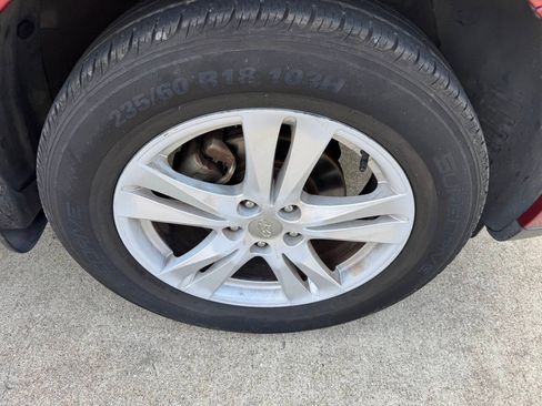 Used 2010 Hyundai Santa Fe SE FWD image 27