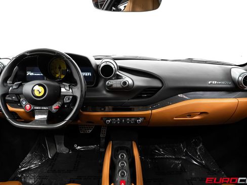 Used 2021 Ferrari F8 Tributo RWD image 29