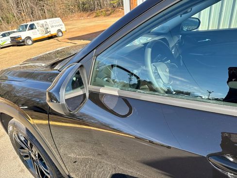 New 2026 Chevrolet Trax ACTIV image 11