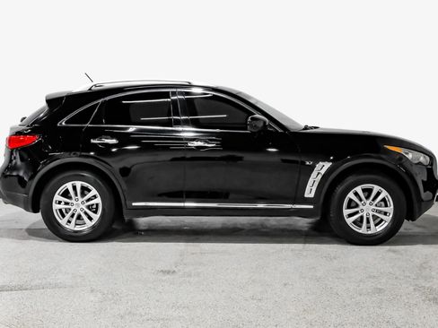 Used 2016 INFINITI QX70 3.7 w/ Premium Package image 5