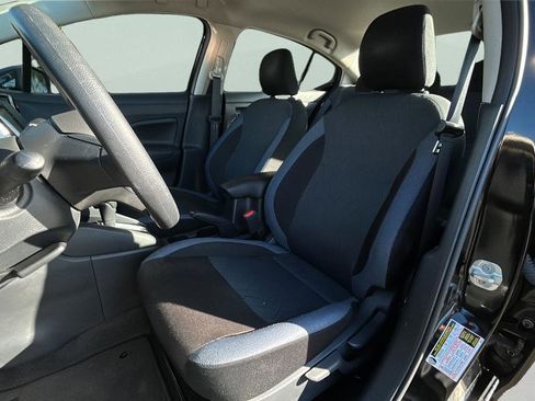 Used 2025 Nissan Versa SV w/ Trunk Package image 11