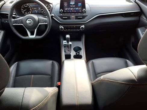 Used 2022 Nissan Altima 2.5 SR image 10