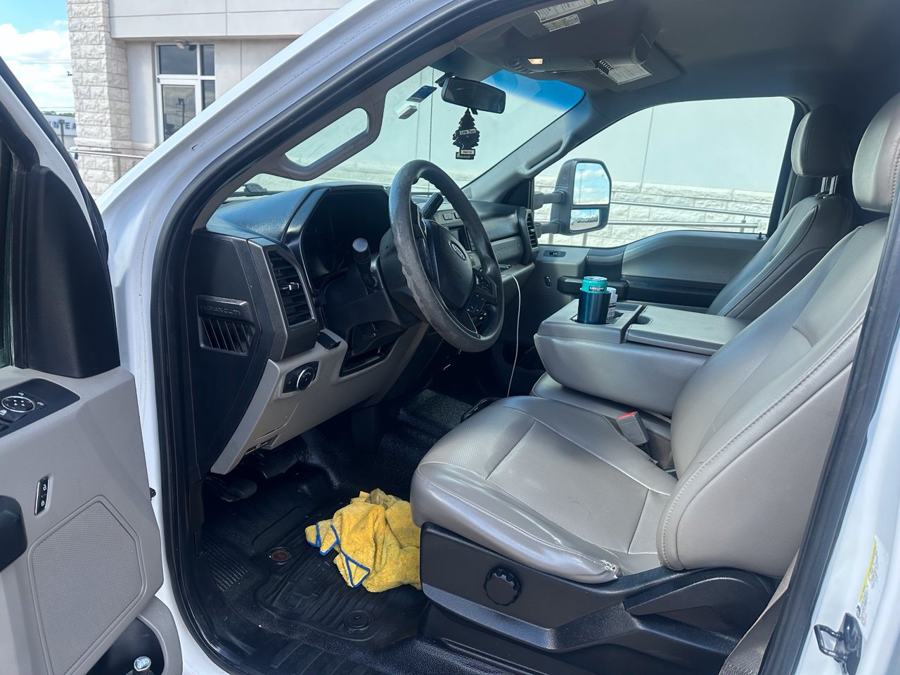Used 2018 Ford F250 XL w/ Power Equipment Group AWD/4WD image 9
