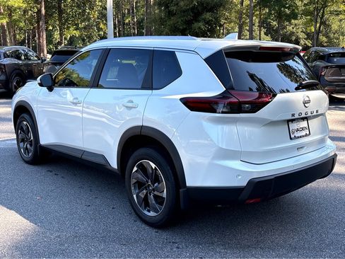 New 2026 Nissan Rogue SV image 34