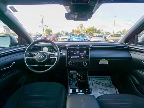 Used 2023 Hyundai Santa Cruz Night image 2