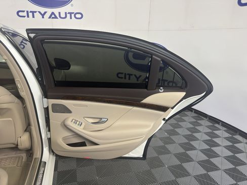 Used 2014 Mercedes-Benz S 550 Sedan image 39