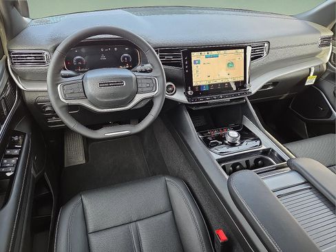 New 2026 Jeep Grand Wagoneer L w/ HD Trailer Tow Package image 11