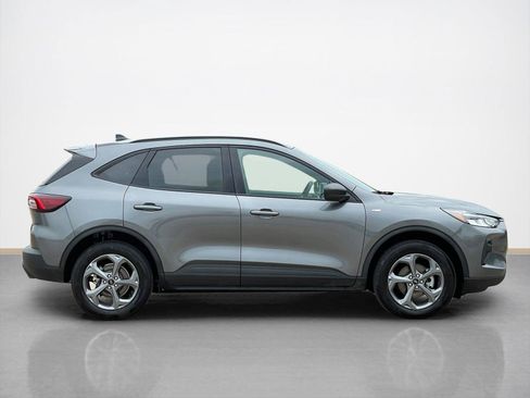 Used 2025 Ford Escape ST-Line AWD/4WD image 9